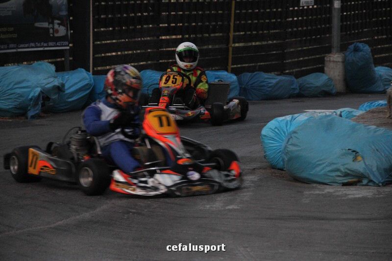 111120 sport2 440_tn.jpg